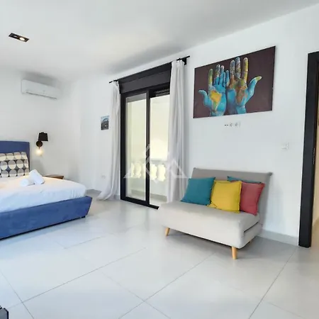 Casa Suspiro 3* Естепона